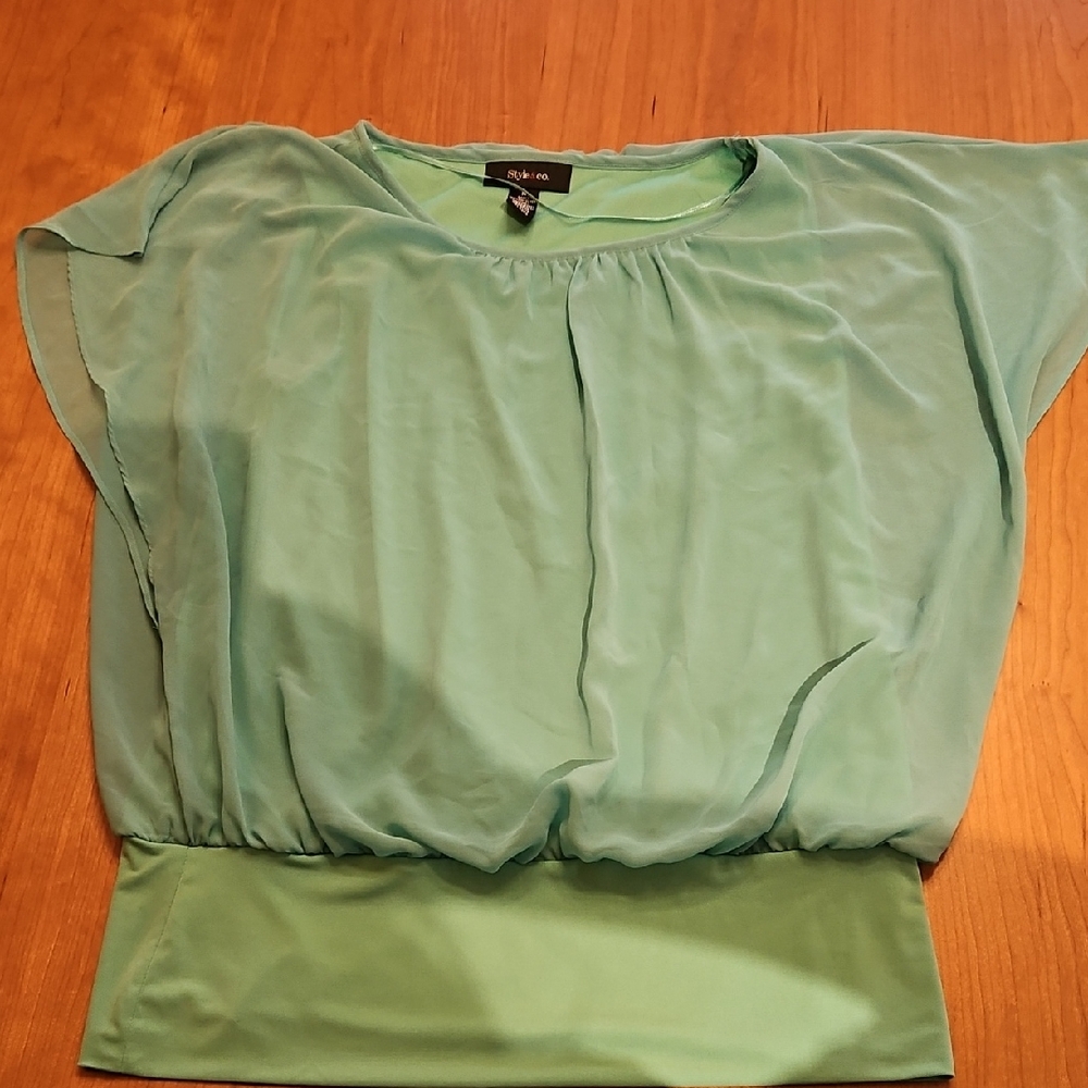 Style & Co. Mint Green Blouson Flutter Sleeve Top